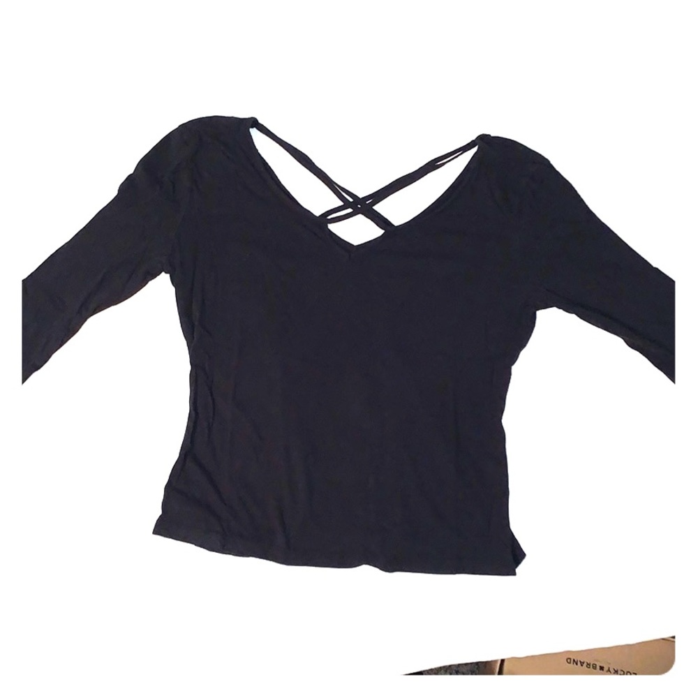 Black cross half sleeve top